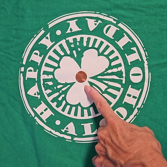 'Happy Alcoholiday' Shamrock clover March 17th graphic tee green 2XL EUC Novelty - Picture 5 of 5